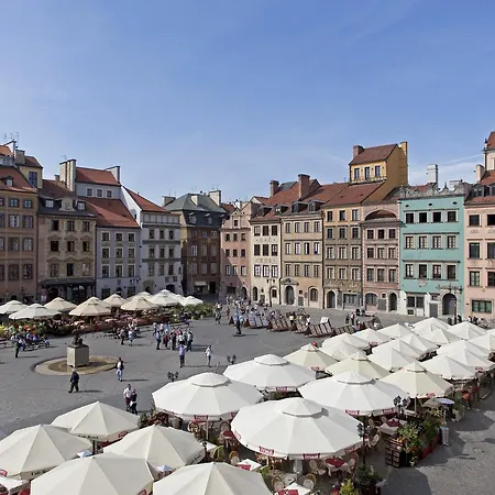 Old Town Square P&o *