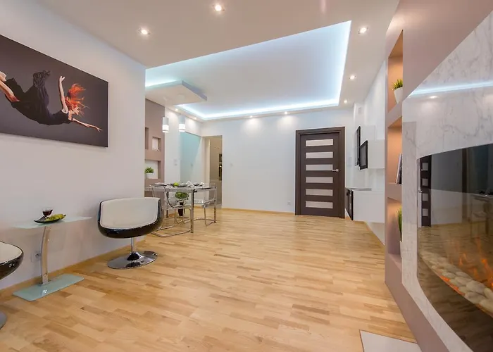 Old Town Square P&o Διαμέρισμα